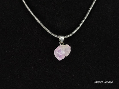 Collier délicat en améthyste