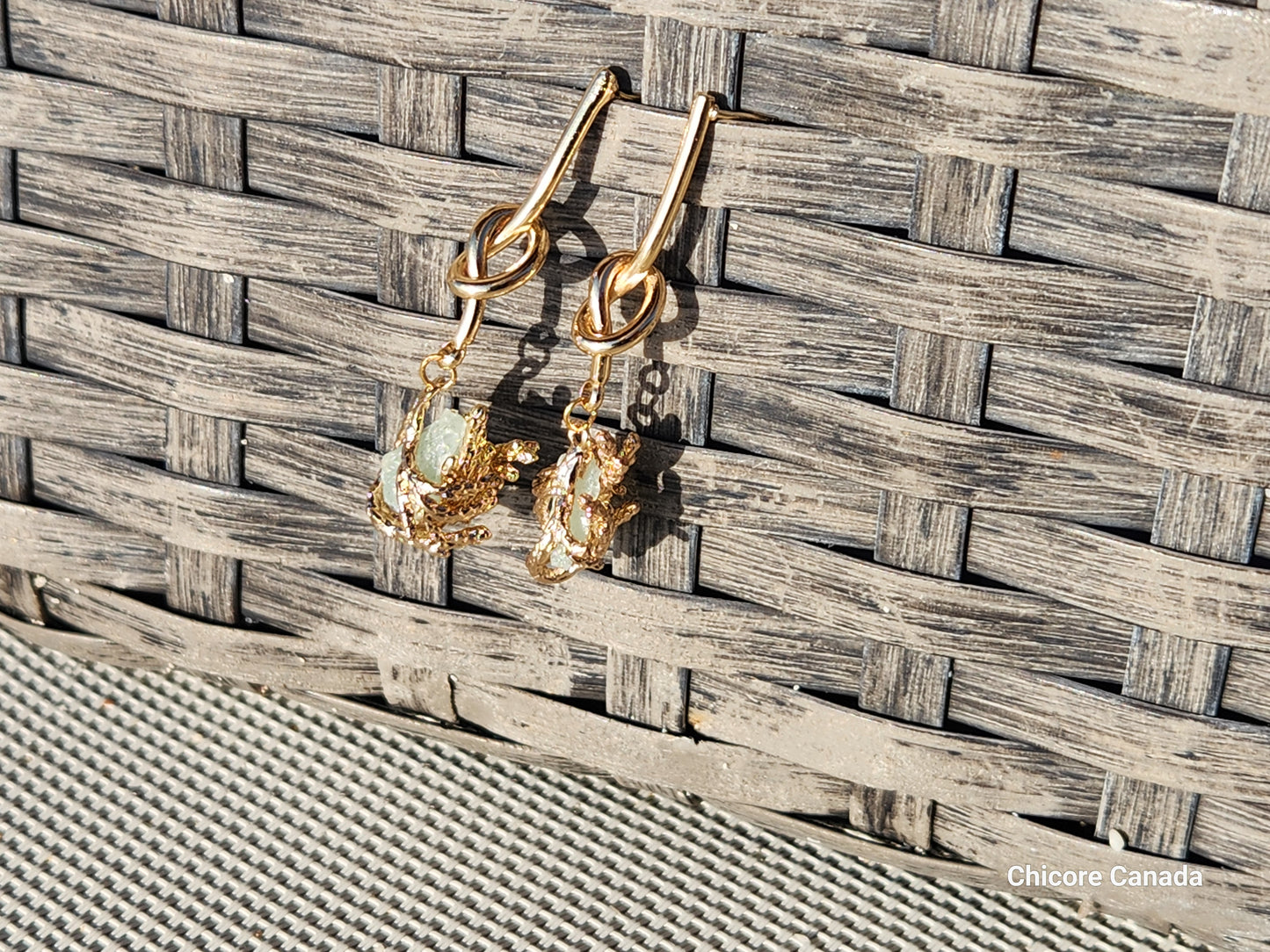 Boucles d'oreilles élégantes en fluorite verte naturelle brute faites à la main - Design artisanal sophistiqué