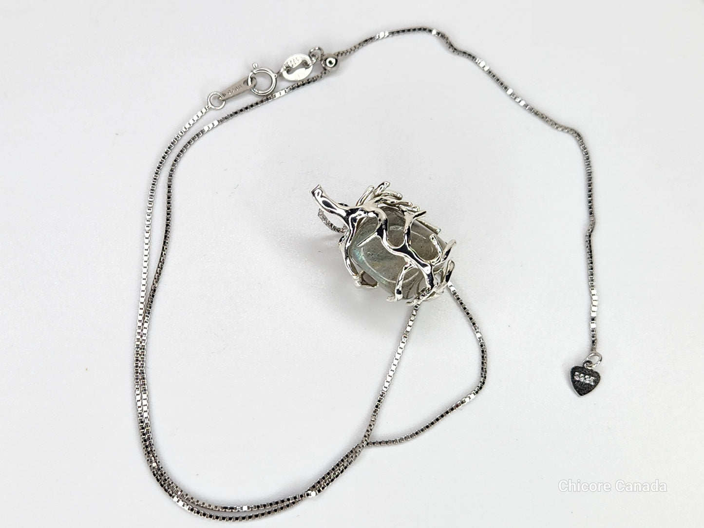 Pendentif en pierre de lune naturelle fait à la main avec collier réglable – Design élégant et intemporel