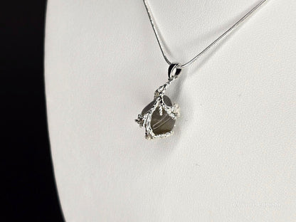 Collier pendentif en pierre de lune naturelle fait main exquis – une touche d’élégance intemporelle