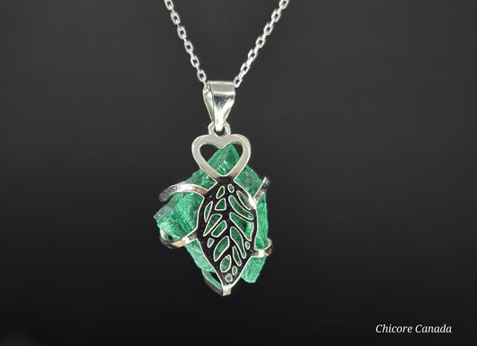 Raw Malachite Pendant Necklace – Handmade Luxury with 925 Sterling Silver Adjustable Chain