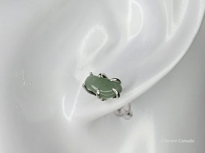 Boucles d'oreilles à tige en argent fabriquées à la main avec du jade véritable