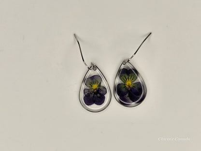 Elegant Resin Drop Earrings with Real Purple Flowers