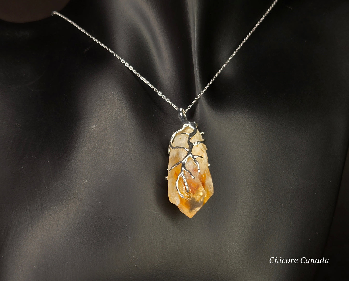 Brazilian Citrine Pendant Necklace: The Golden Gem of Luxury and Prosperity