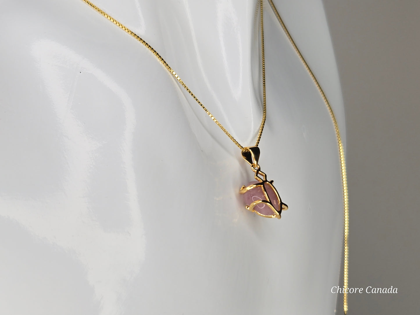 Exquisite Rose Quartz Pendant in 925 Sterling Silver – A Timeless Symbol of Elegance