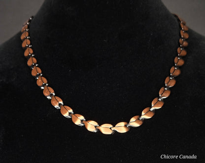 Adjustable Magnetic Necklace with 41 Magnets - Sleek Unisex Design